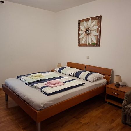 Apartment Sonja Рабац Экстерьер фото